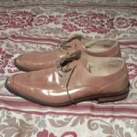 Men's dress shoes by Amali. - Picture 1 of 4